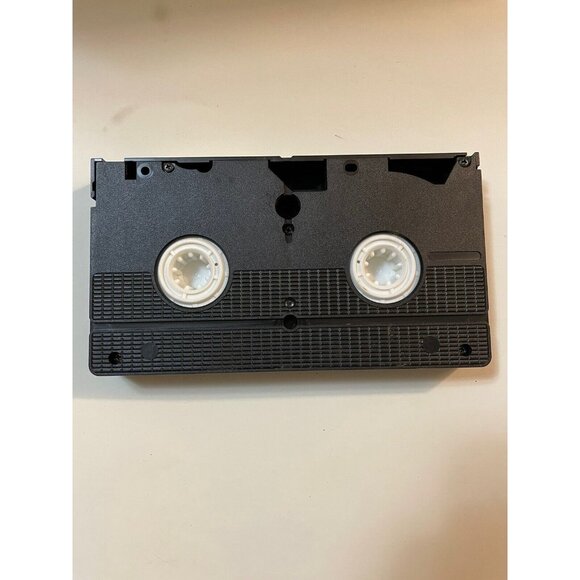 Babe (VHS, 1996) - Picture 4 of 5